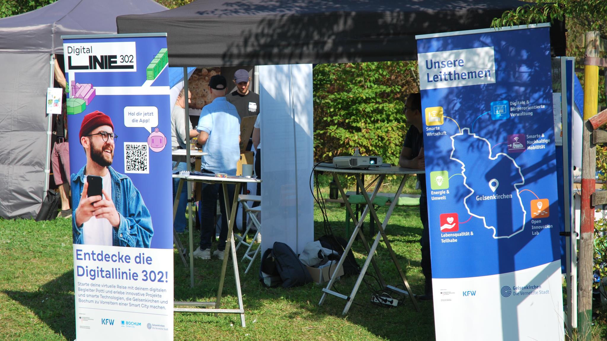 Aufsteller zur Digitallinie 302 und der Vernetzten Stadt Gelsenkirchen